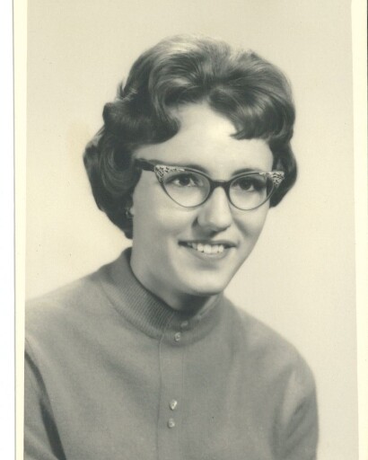 Phyllis L. Sells's obituary image