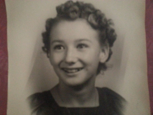 Doris Roselee Lee