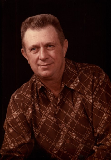 Roger Giesbrecht Profile Photo