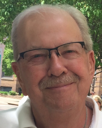 David Fred Petersen's obituary image