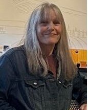 Sally Lynn Henry's obituary image