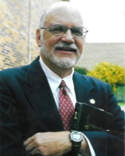 Bill Bates Hedges Profile Photo