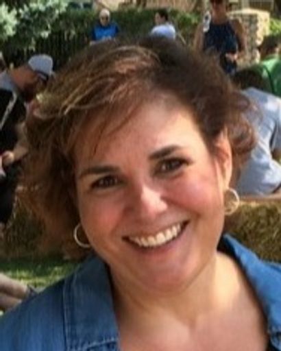 Lynne Marie Arends