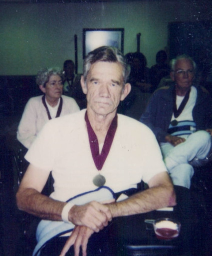 Leonard L. Howard of Deer Lodge, TN