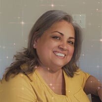 Luz Zelaya Profile Photo