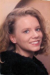 Julie Singer Profile Photo