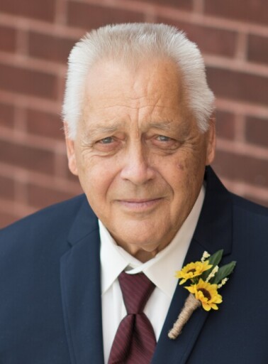 James &quot;Jim&quot; Dye Profile Photo