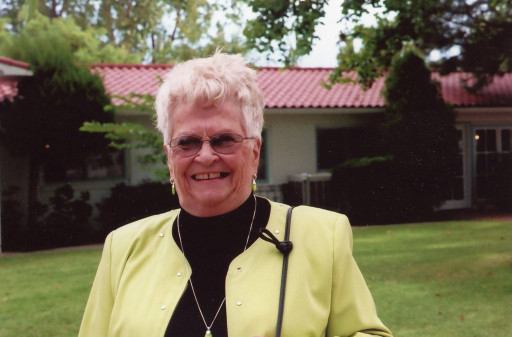 Joyce Elizabeth (Lee)  Donald