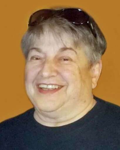 Dolly Carr's obituary image