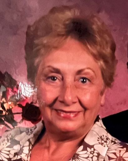 Lula B. Wolfe's obituary image