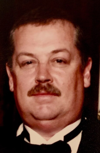 Robert Earl Traylor Profile Photo