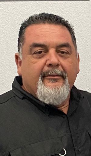 Manuel Saenz Profile Photo