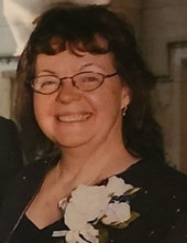 Linda Hutchinson Profile Photo