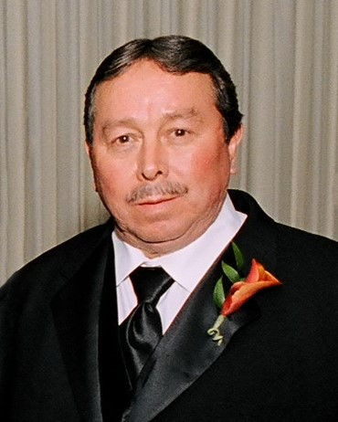 Robert Chavez Profile Photo
