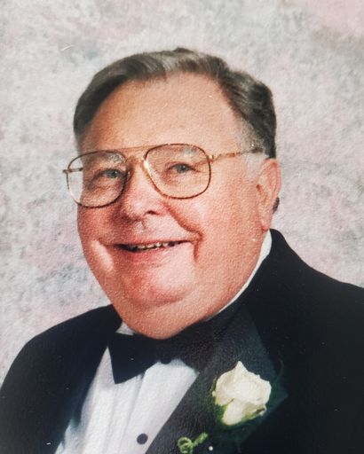 Myrl Huston's obituary image