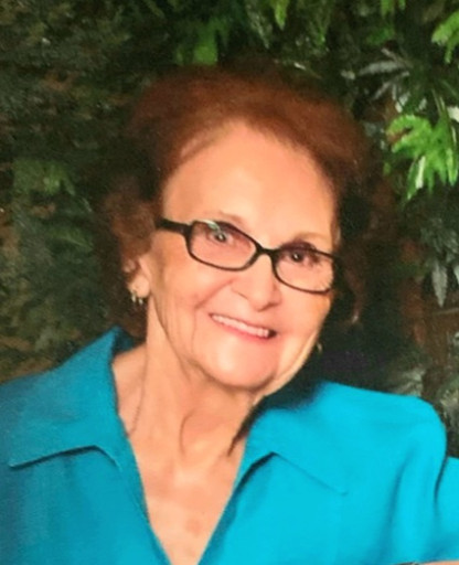 Elva Perales Profile Photo