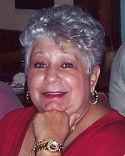 Joann (Lomonico)  Hollinger