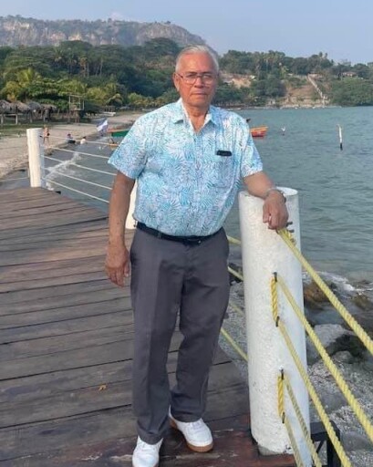 Alfredo Urquilla's obituary image