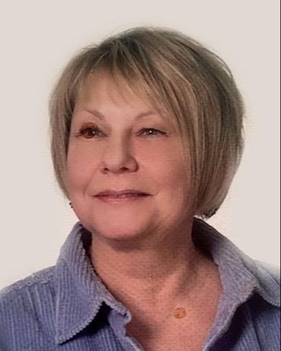 Lynn Czaplewski's obituary image