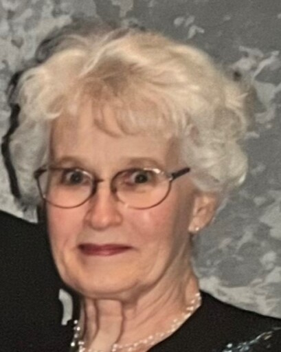 Elizabeth F. Kyllo's obituary image