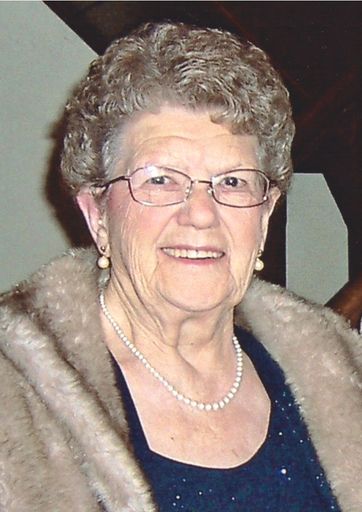 Carolyn L. Schwettmann (nee Brill)