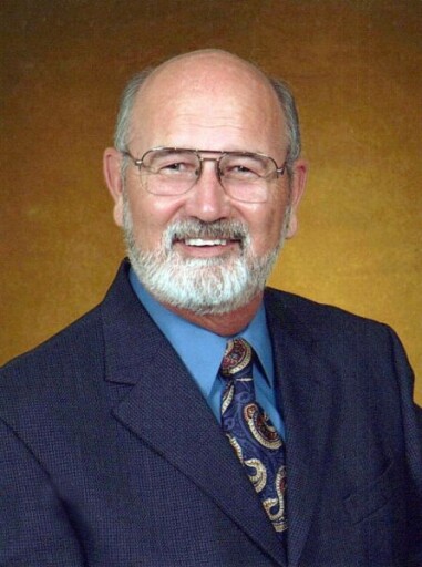 Robert J. Cyr Profile Photo