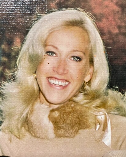 Regina M. Newcomb's obituary image
