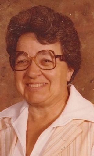 Violet G (Edmond)  Mcelwee