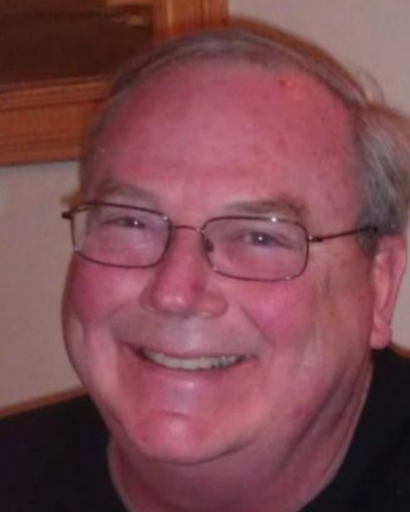 Robert C. Hinrichs's obituary image