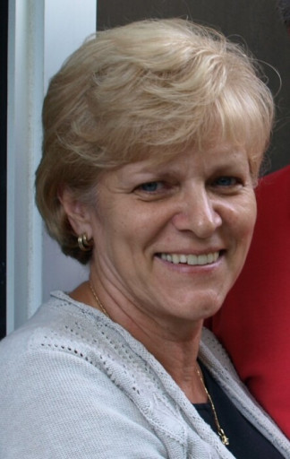 Karin Sikorski Profile Photo
