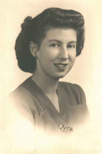 Lillian Joyce Kennett