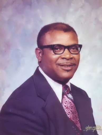 Trustee Robert Brown, Sr. Profile Photo