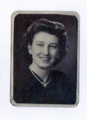 Doris J. Knauf