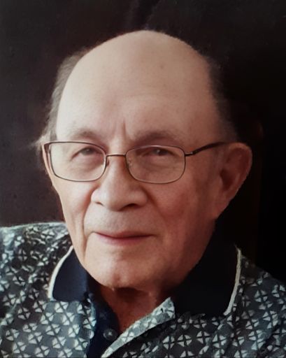 Robert L. "Bob" Wolf