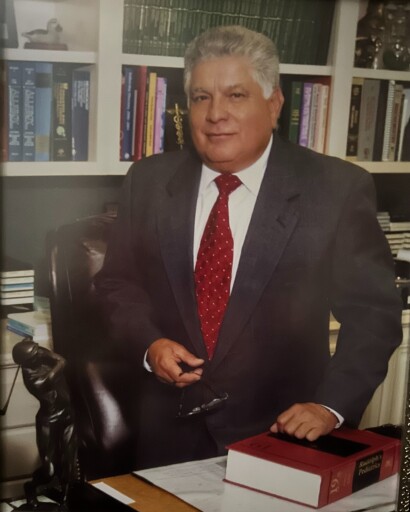 Romulo Alvarado, MD