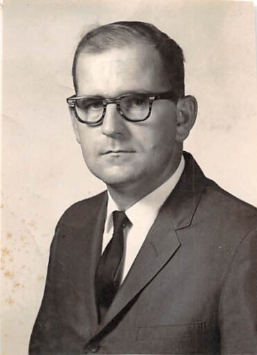 Robert L. Akens