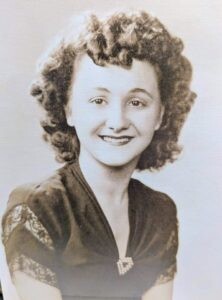 Dorothy Lou (Egner) Greene Profile Photo