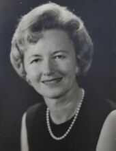 Louise Webb Young Profile Photo