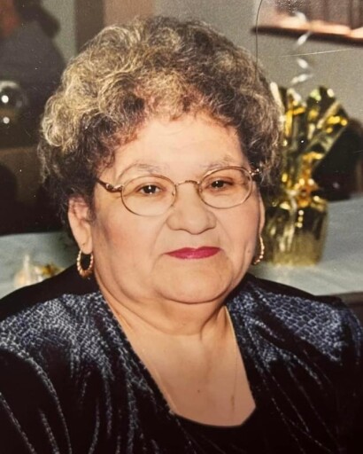 Pauline Corona Lira's obituary image