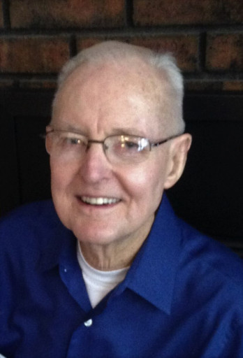 Lowell  Thomas Olson