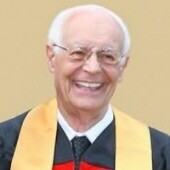 Dr Paul Leon Masters Profile Photo