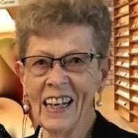 Lois Moe