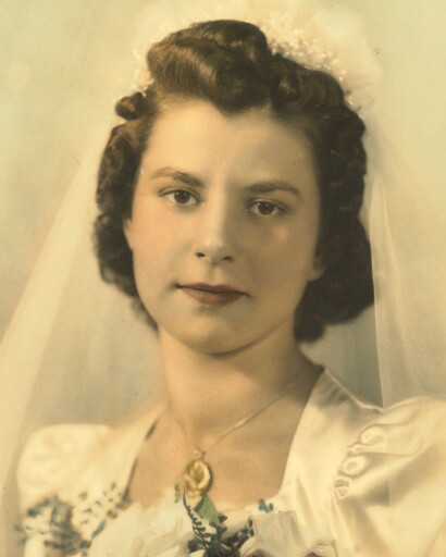 Lois Erickson's obituary image