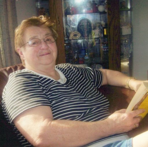 Betty Lou Vais's obituary image