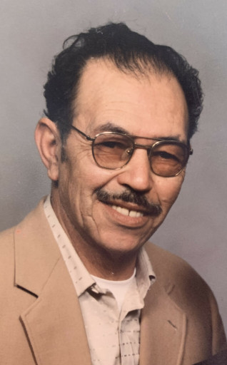 Salvador R. Salas Profile Photo