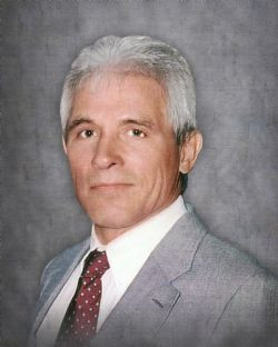 Manuel Olivarez Profile Photo