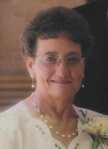 Marilyn Leuze