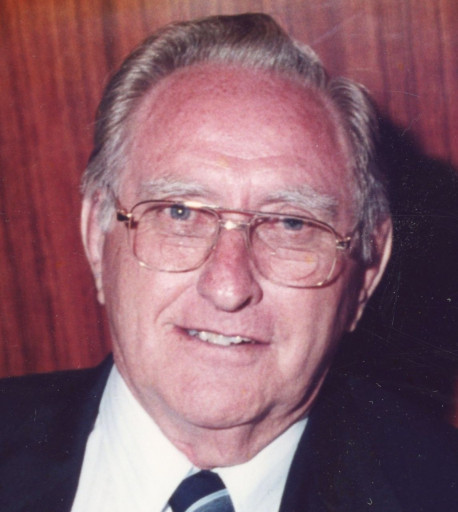 Earl Petry, Jr. Profile Photo