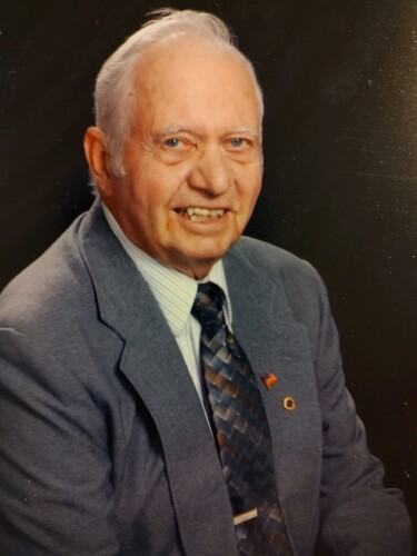 Donald Clair Huff's obituary image