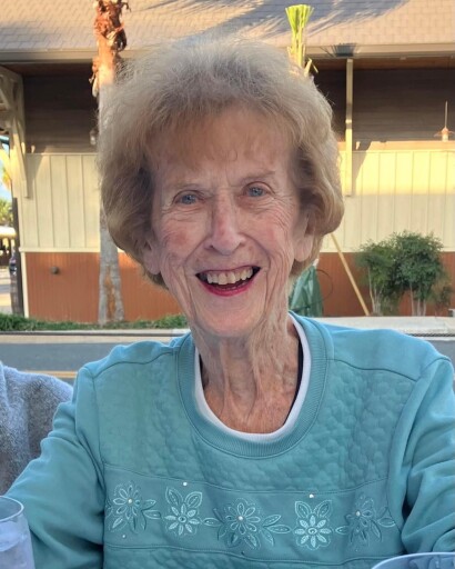 Lillian Stearns Kinner's obituary image